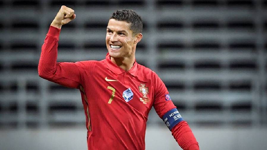 Ronaldo: 'Đây chưa phải lúc tôi giải nghệ ở ĐTQG'