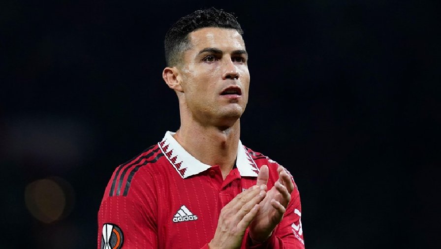 Ronaldo CHÍNH THỨC bị chấm dứt hợp đồng, rời MU NGAY LẬP TỨC