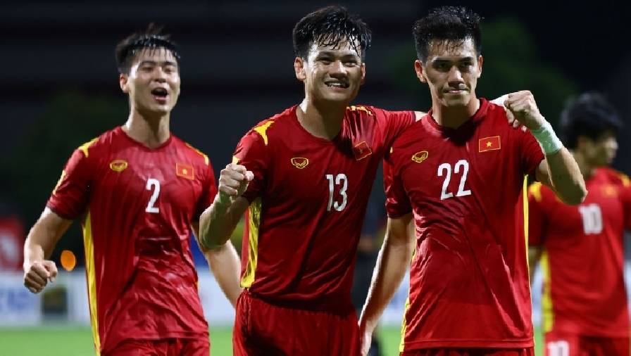 HLV Park Hang Seo loại Tiến Dũng khỏi danh sách ĐT Việt Nam đấu Thái Lan