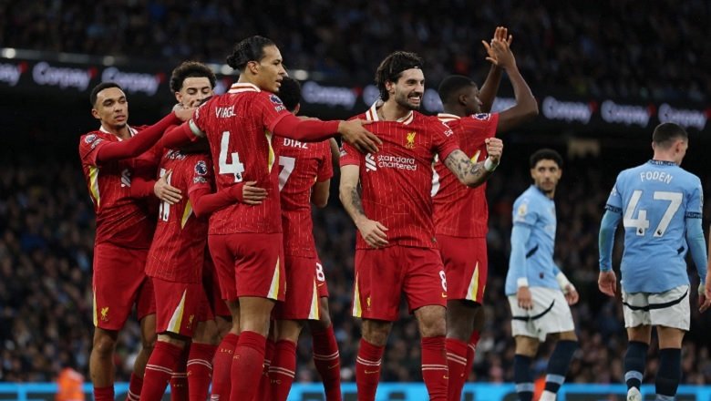 Liverpool nhấn chìm Man City, bay cao trên đỉnh Ngoại hạng Anh