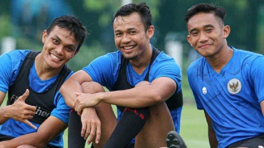 ĐT Indonesia triệu tập bổ sung 1 trung vệ đấu Việt Nam