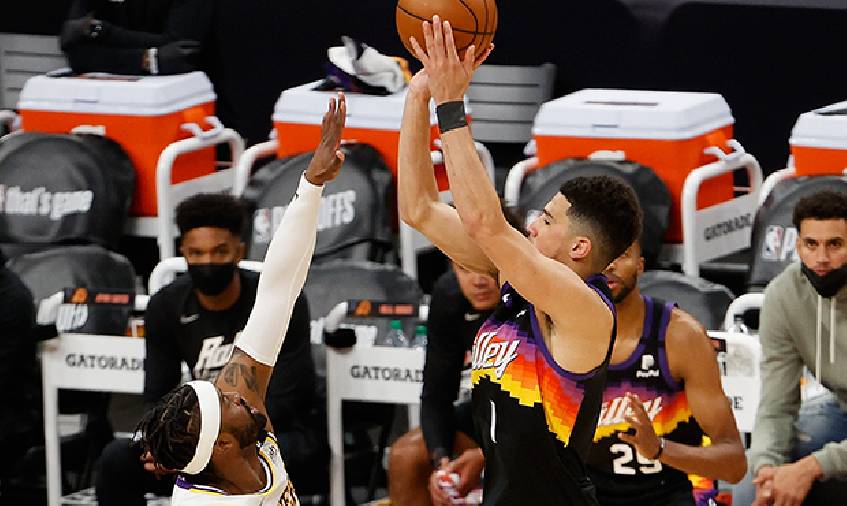 Hạ gục LA Lakers, Phoenix Suns khởi đầu như mơ tại NBA Playoffs 2021