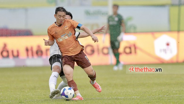 Minh Vương được bầu Đức làm lễ tri ân, chuẩn bị chia tay HAGL sau 13 năm