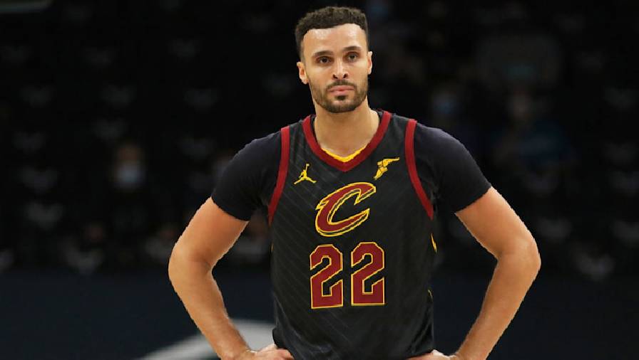 Cleveland Cavaliers muốn thanh lý Larry Nance