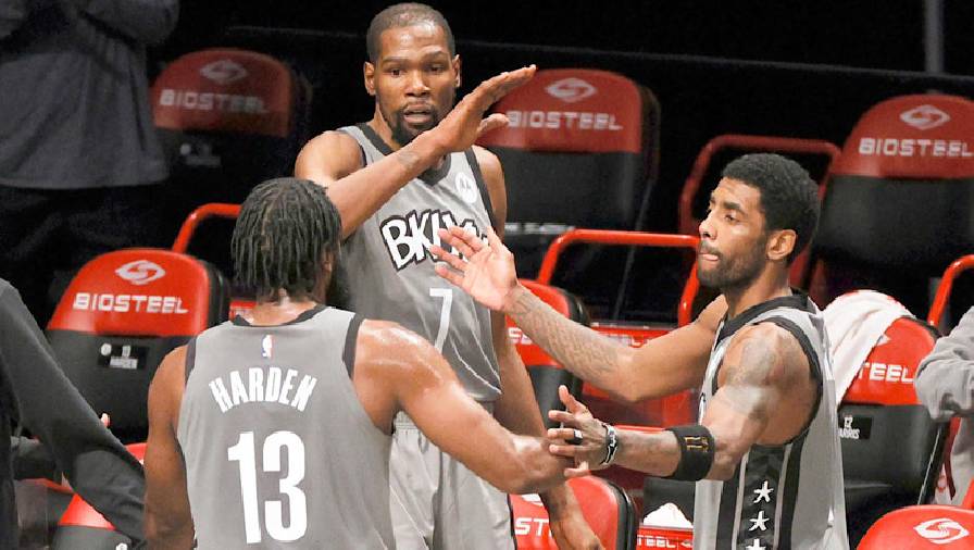 Brooklyn Nets sẵn sàng chi hơn nửa tỷ USD giữ chân Durant, Harden và Irving