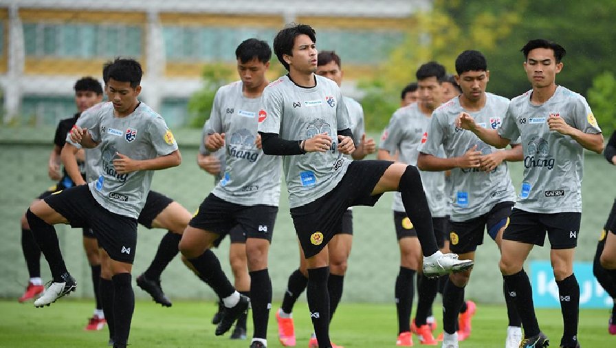 HLV Ishii chỉ có 11 cầu thủ trong ngày đầu ĐT Thái Lan tập trung