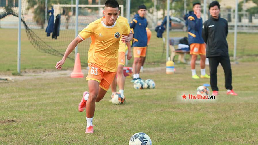CLB Nam Định luyện ‘bài tủ’, quyết thắng HAGL trong trận mở màn V.League 2022