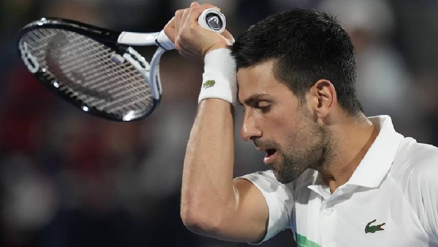 Djokovic mất ngôi số 1 thế giới sau thất bại trước tay vợt hạng 123