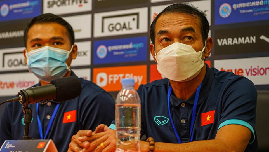 HLV Đinh Thế Nam chưa hài lòng với những 'viện binh' của U23 Việt Nam