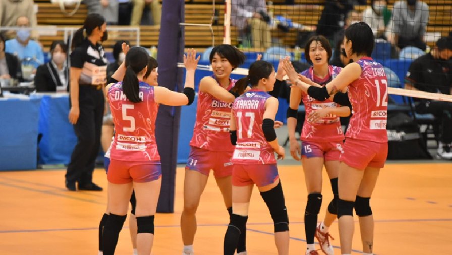 'Khủng long bóng chuyền' Thanh Thúy thắng trận cuối cùng ở Nhật Bản