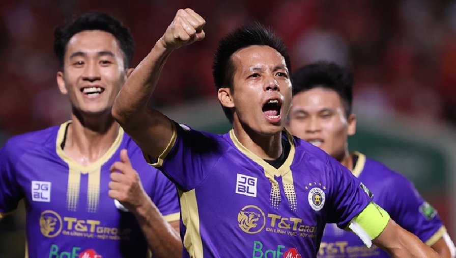 Hà Nội FC trở lại đỉnh bảng xếp hạng V.League sau 869 ngày
