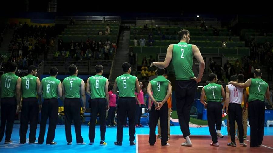 Bóng chuyền Iran 'trình làng' người khổng lồ cao 2m46 ở Paralympic 2021