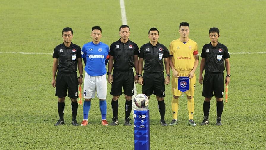 Chu kỳ 3 năm của bóng đá Việt Nam: Sau chức vô địch AFF Cup là ‘toang’ V.League