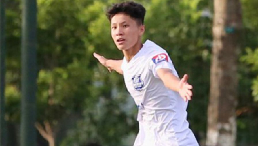 Tiền vệ đội U23 Việt Nam 'học bài' kĩ trước khi diện kiến HLV Troussier