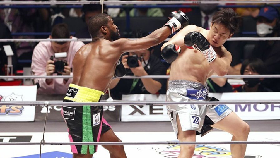 Floyd Mayweather hạ knock-out võ sĩ MMA Nhật Bản