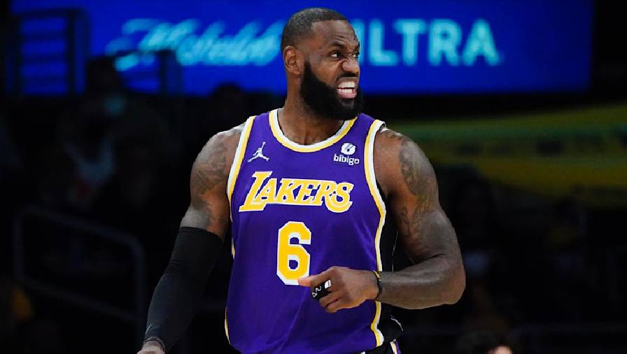 Lakers ngược dòng hạ Pacers trong ngày tái xuất của LeBron James