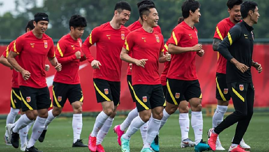 Chuyên gia Trung Quốc lo đội nhà và Việt Nam cùng hết cửa dự World Cup trước khi gặp nhau