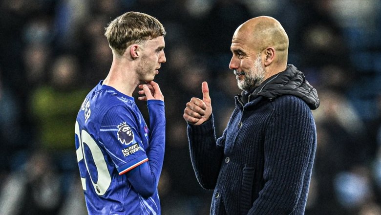 Gary Neville: 'Cole Palmer đã bị Pep Guardiola chơi xỏ'