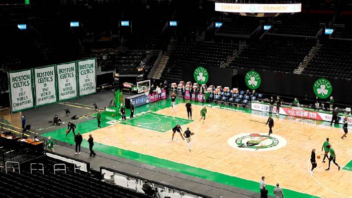 Celtics sẽ cho khán giả vào sân bất chấp COVID-19?