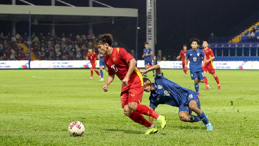 U23 Việt Nam đón thêm 2 cầu thủ nữa trước 4 tiếng gặp Thái Lan