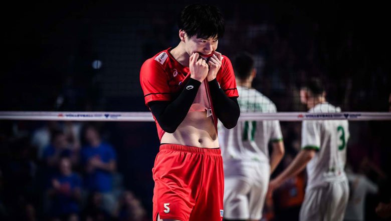 Bóng chuyền nam Nhật Bản thua sốc đối thủ yếu ở Volleyball Nations League 2025