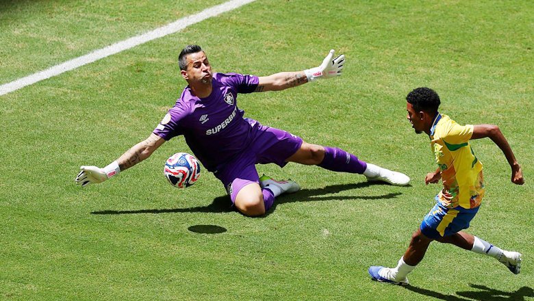 Thủ môn Brazil vượt Buffon, lập kỷ lục khi tranh tài tại FIFA Club World Cup 2025