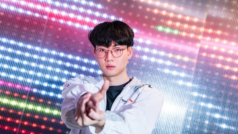 LCK 2025: Hanwha Life Esports thắng trận đầu tiên ở bảng Legend