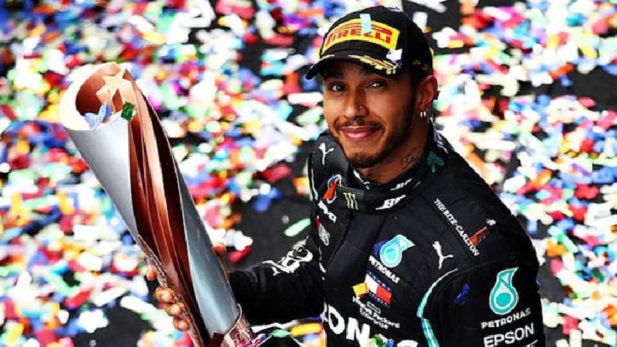 Bảng lương của các tay đua F1 năm 2021: Lewis Hamilton dẫn đầu, bỏ xa Sebastian Vettel