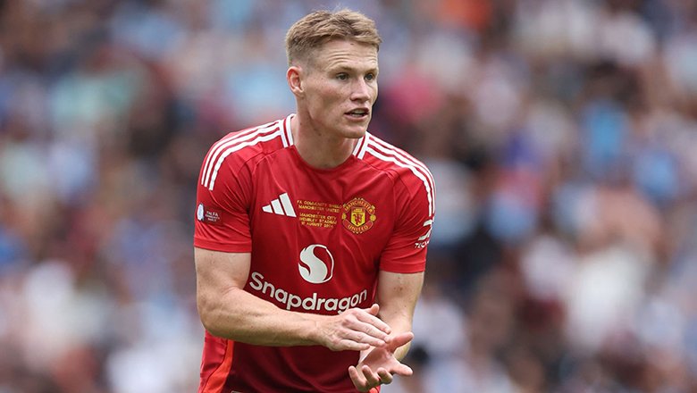 MU đạt thỏa thuận bán McTominay cho Napoli, mở đường đón sao PSG