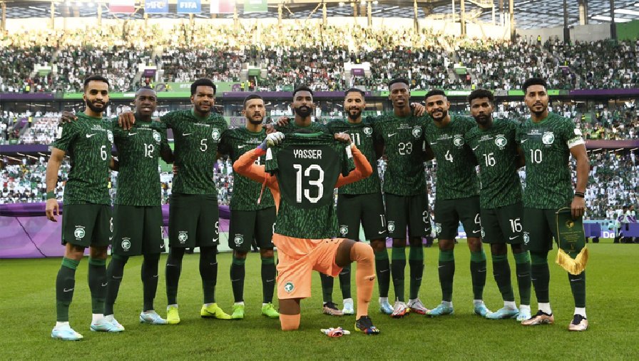 Cầu thủ Saudi Arabia tri ân đồng đội mất World Cup 2022 sau trận thắng Argentina