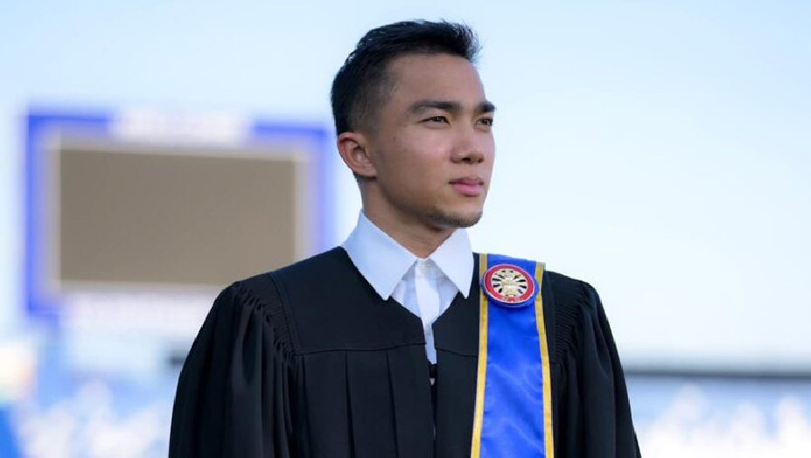 'Messi Thái' tốt nghiệp đại học, chuẩn bị cho ngày giải nghệ