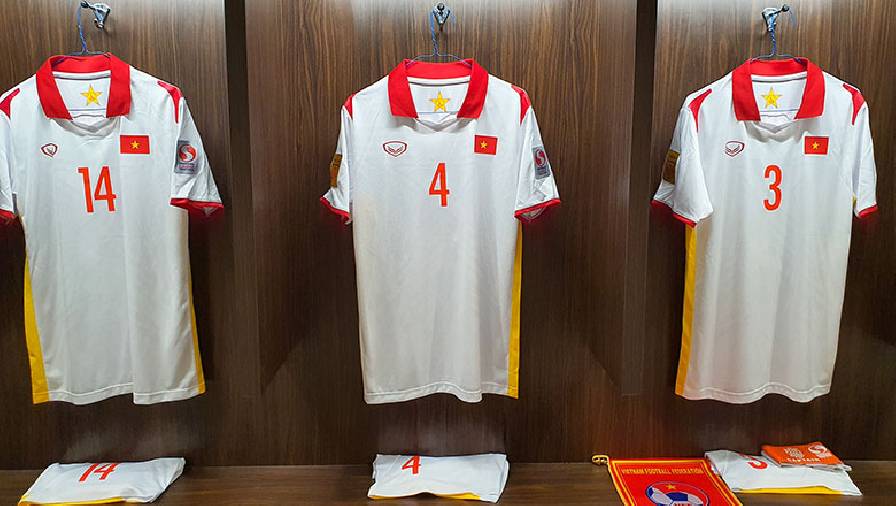 ĐT Việt Nam mặc áo trắng ở trận lượt về gặp Thái Lan tại bán kết AFF Cup 2021
