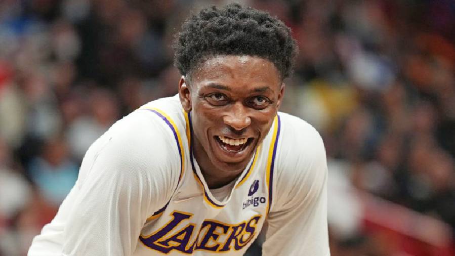 Los Angeles Lakers ký hợp đồng dài hạn với Stanley Johnson