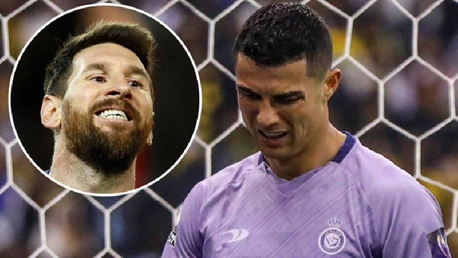 Ronaldo bị cổ động viên đối thủ chế nhạo bằng cách hô vang tên Messi