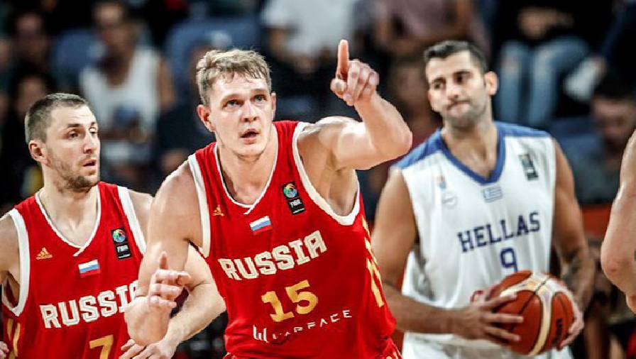 Hai đội tuyển bóng rổ Nga và Belarus gặp rắc rối
