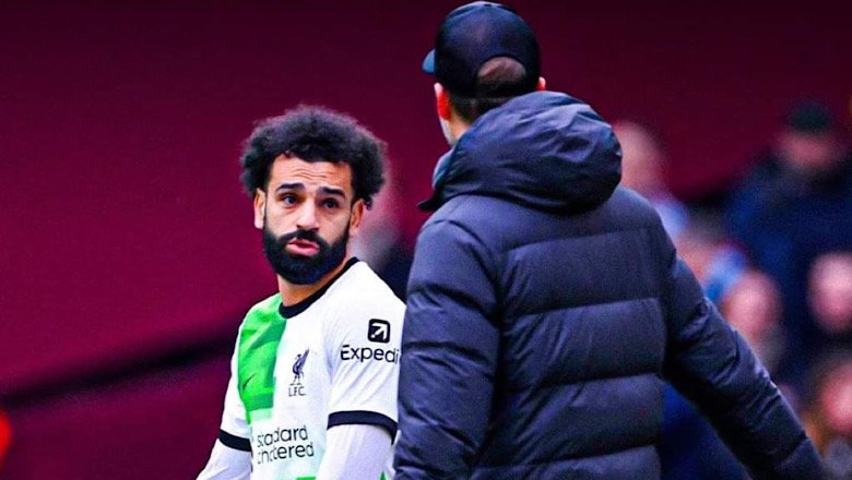 Dự bị hơn 80 phút, Salah điên tiết 'đấu võ mồm' với HLV Klopp ngay trên sân
