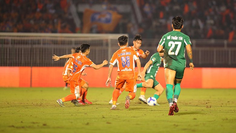 Đà Nẵng bất ngờ hạ Bình Phước trong trận playoff V.League