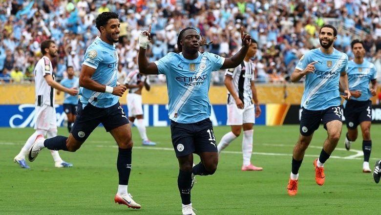 Hủy diệt Juventus, Man City vào vòng 1/8 Club World Cup với ngôi đầu