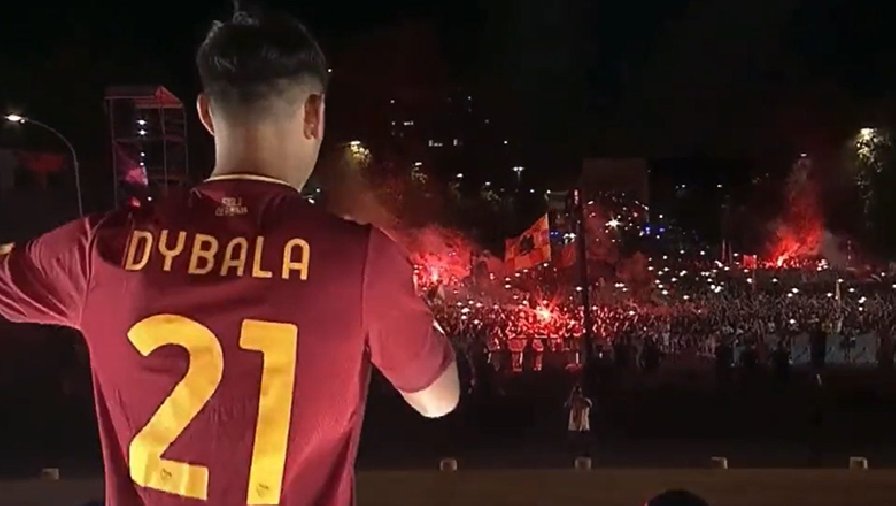 Dybala được 8000 cổ động viên chào đón trong buổi ra mắt AS Roma