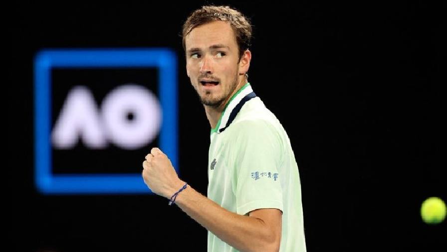 Medvedev hạ Tsitsipas, gặp Nadal ở chung kết Úc Mở rộng 2022