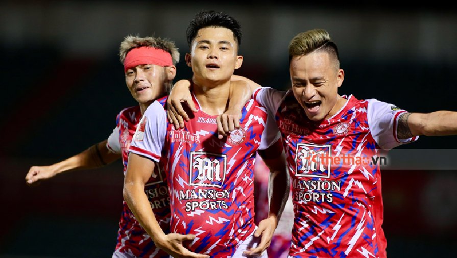 Kết quả bóng đá TPHCM vs Bình Đình: Tân binh bùng nổ, 'đổ bộ' vào nhóm đầu