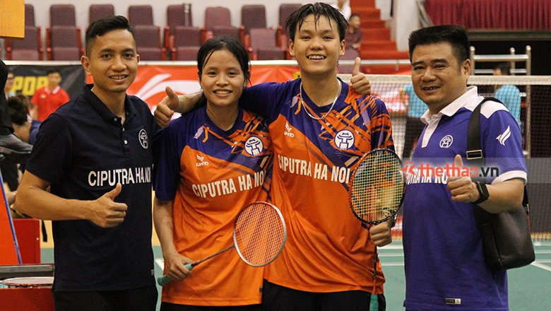 Cầu lông nữ Hà Nội ngắt mạch thua sau khi các VĐV được HLV 'sấy tóc'