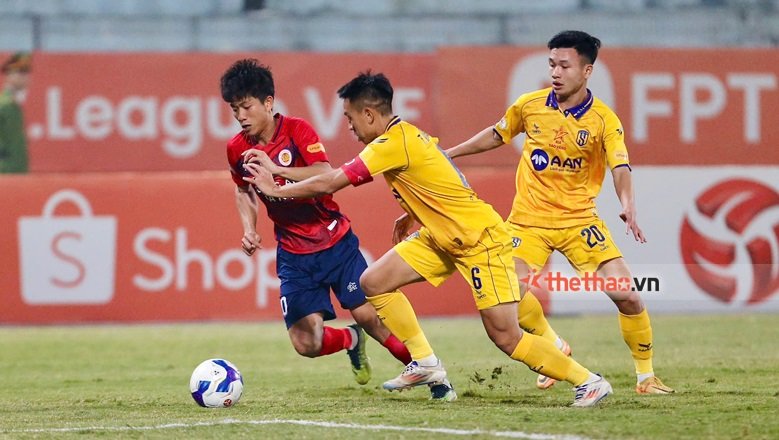 CAHN và SLNA bất phân thắng bại ở mùa giải 2024/25 trước thềm chung kết Cúp Quốc gia