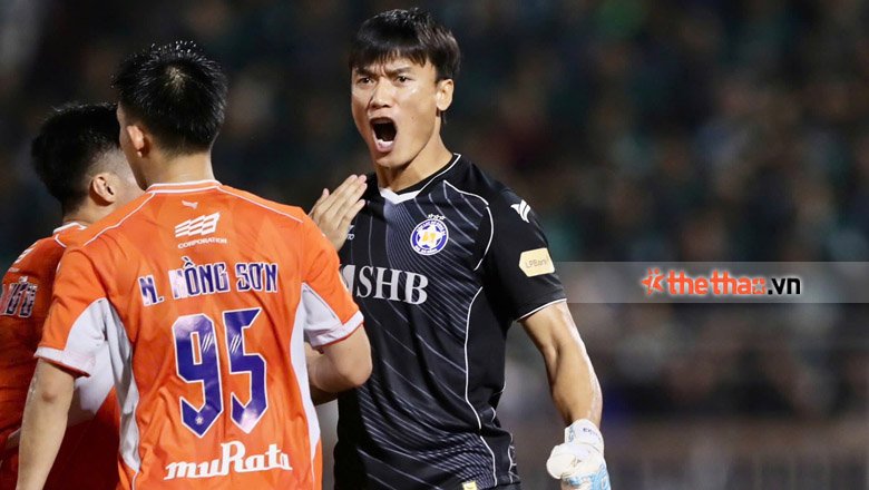 HLV Đà Nẵng: Tôi đã mất 3 ngày nghiên cứu cách Công Phượng đá penalty