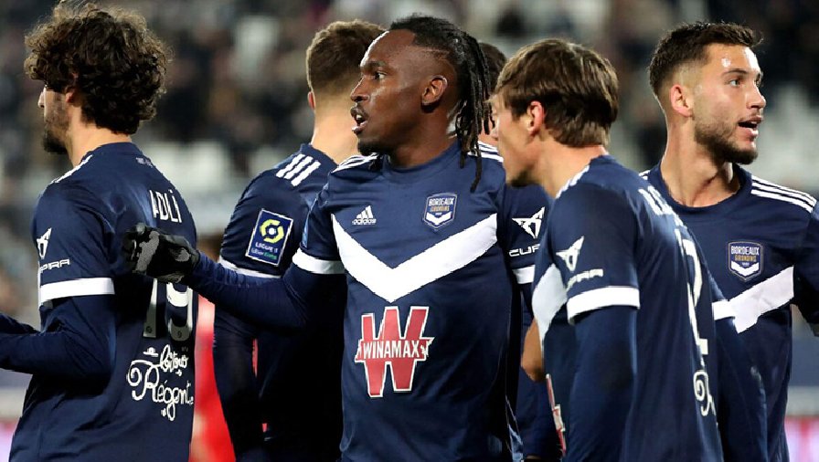 Bordeaux vẫn ở lại Ligue 2 dù sắp phá sản, sớm gặp Pau FC của Quang Hải