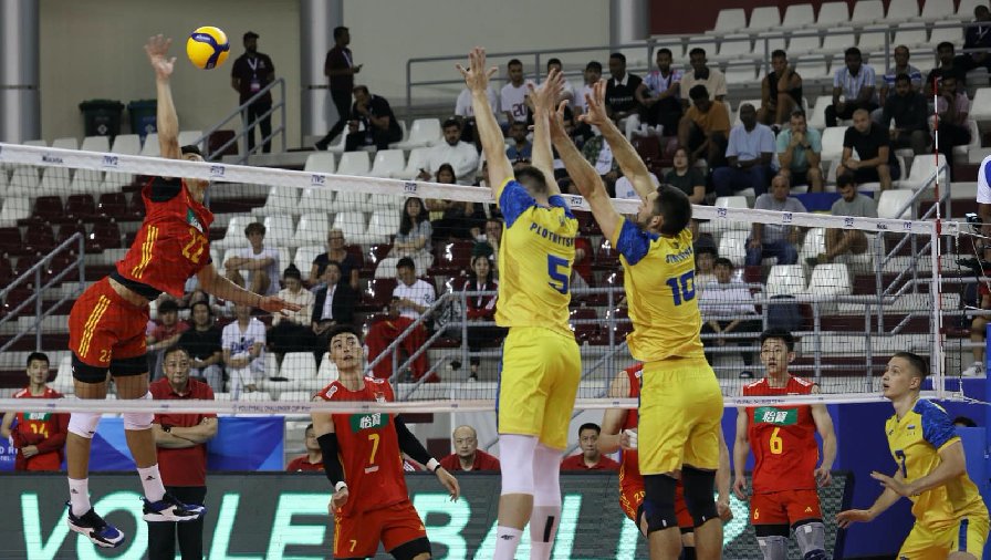 Tuyển bóng chuyền nam Trung Quốc thua sốc, vỡ mộng trở lại Volleyball Nations League 2024