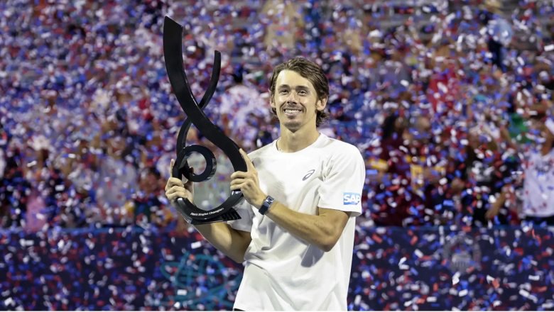 Cứu 3 match point, De Minaur ngược dòng ngoạn mục ở chung kết Washington Open