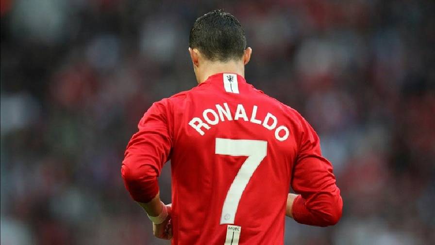 Khi nào Ronaldo sẽ ra mắt MU? Ở trận đấu nào?