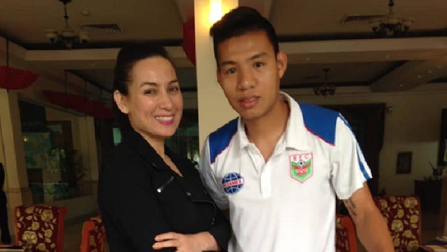 Cầu thủ Việt Nam xúc động khi biết tin ca sĩ Phi Nhung qua đời