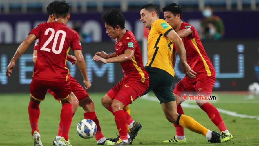 ĐT Việt Nam lần đầu đá sân cỏ nhân tạo xen kẽ tự nhiên ở AFF Cup